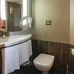Ibis 3*