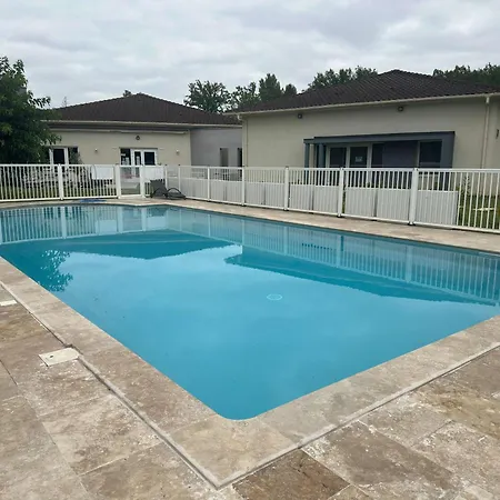 Ibis 3*