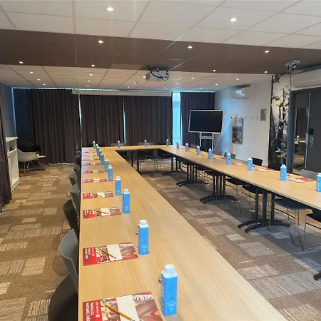 酒店 Ibis 卡奥尔