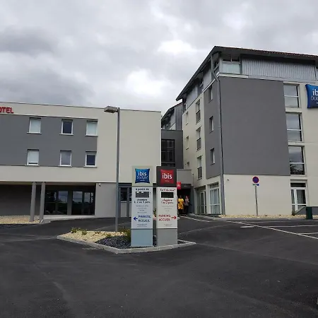 Ibis Отель Каор