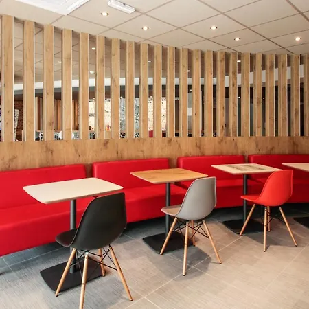 Ibis 3*