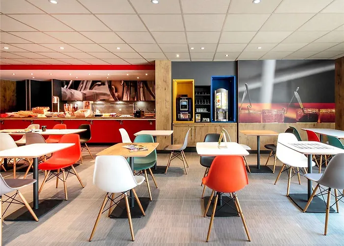 Ibis 호텔 카오르