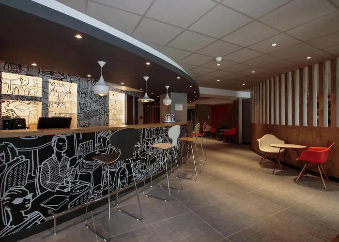 Отель Ibis Каор